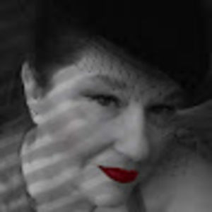 Meet your Posher, Connie